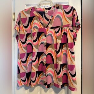 Sew in love wrinkle, free, geometric short sleeve button down shirt